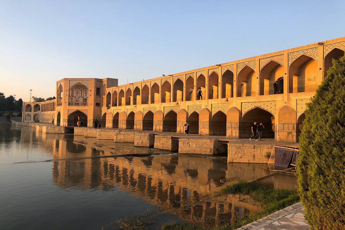 Isfahan-Khaju-Pol